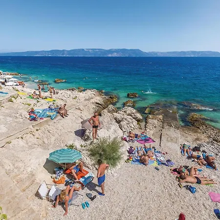 1 Bedroom Gorgeous In Daire *