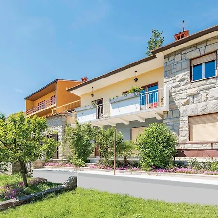 Apartamento 1 Bedroom Gorgeous In